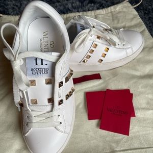 Women Valentíno Garavani Sneakers